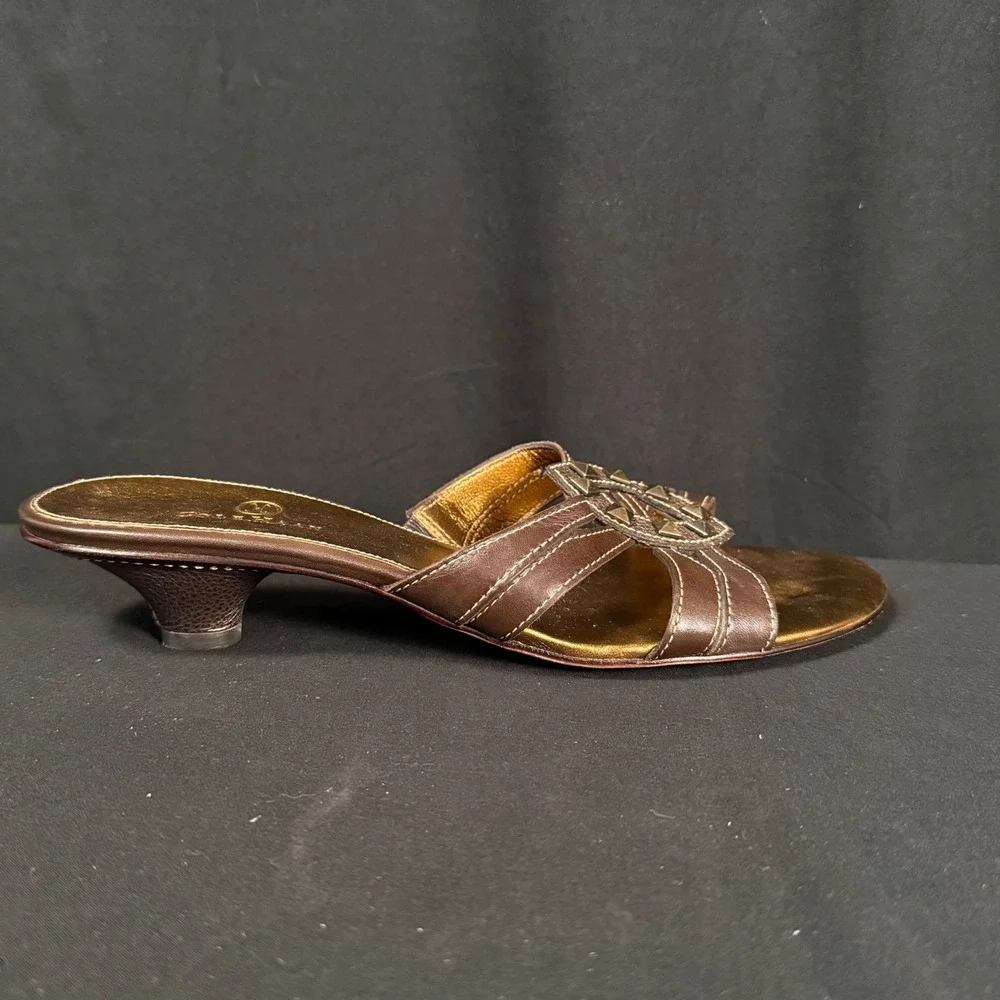 Cole Haan Brown Leather Studded Kitten Heel Slide Sandals D17471 Womens 8.5B